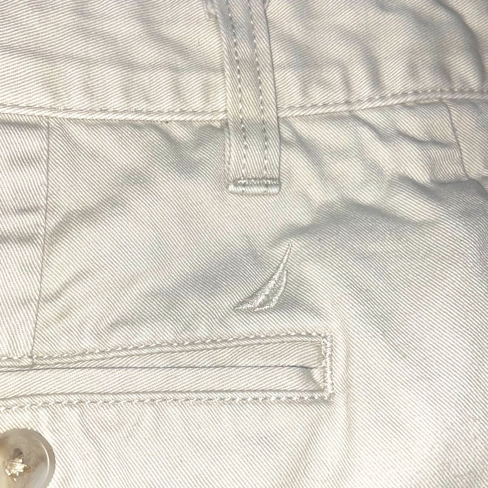 Nautica Men’s Khaki Shorts 34W - Picture 6 of 10